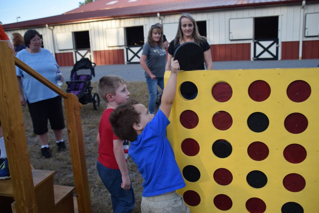 riddle center barn event 10-19 116 (1024x683).jpg